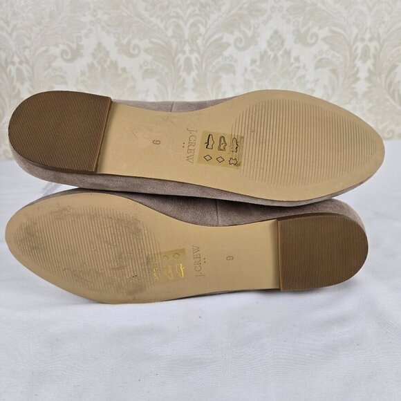 J Crew Outlet Size 9 Cream Taupe Suede Slip On Flats Amond Toe NWOT - Picture 7 of 12